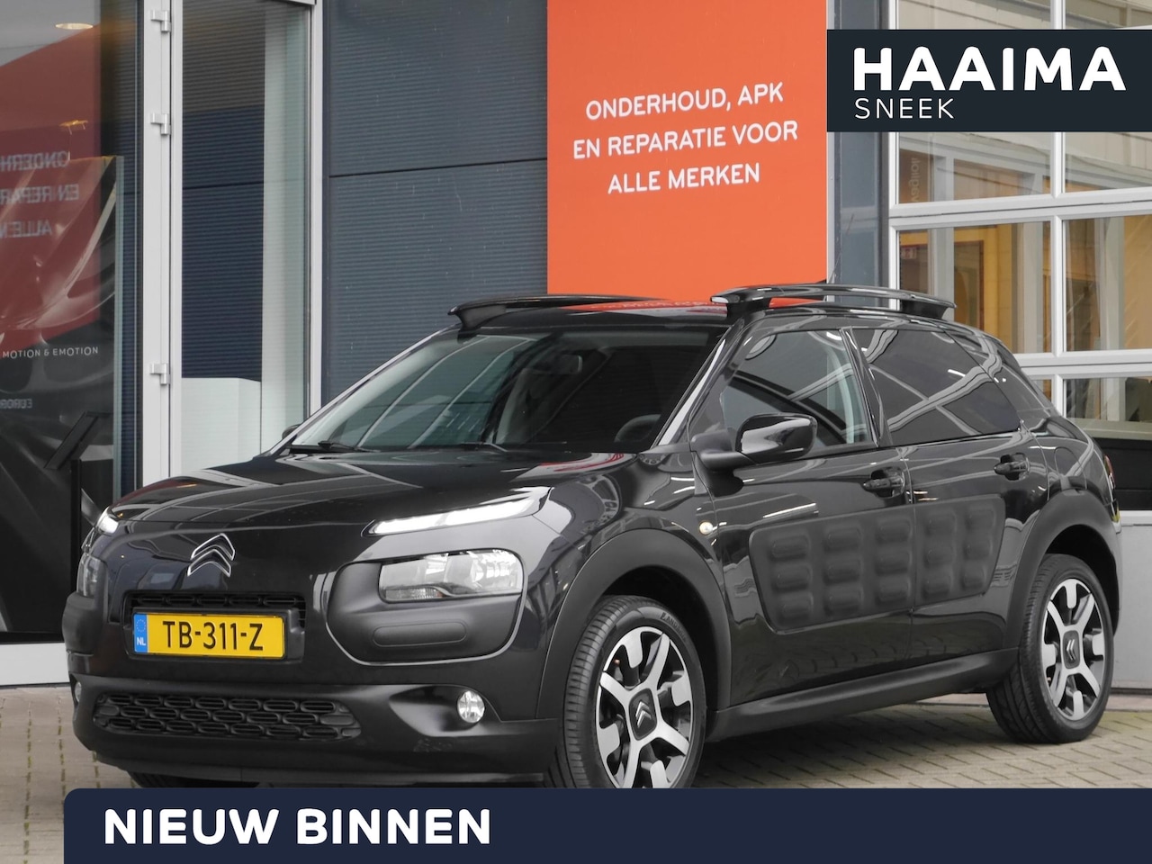 Citroën C4 Cactus - 1.2 PureTech Business | Navigatie | Cruise control | 17 inch lichtmetalen velgen | Climate - AutoWereld.nl