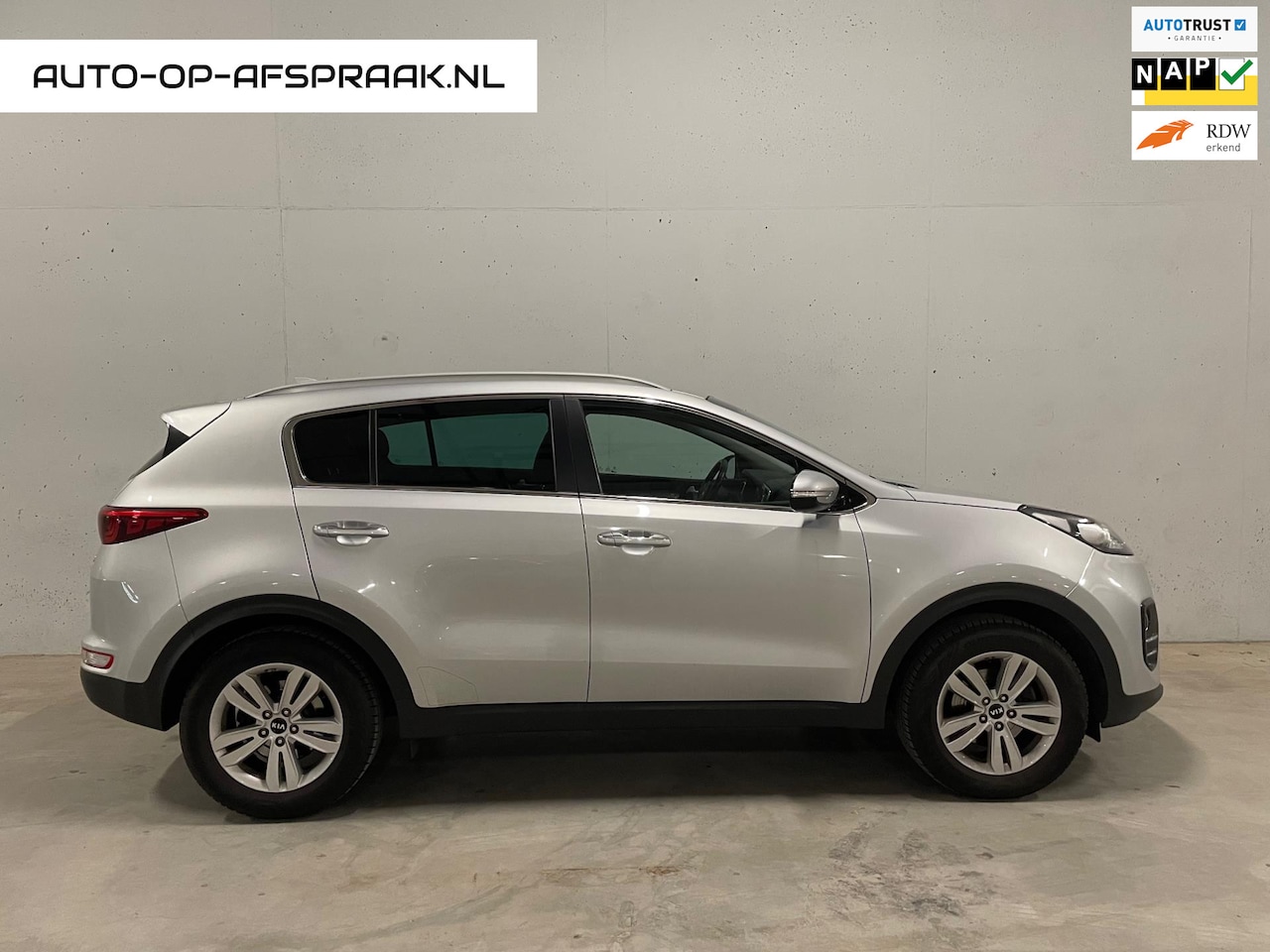 Kia Sportage - 1.6 GDI First Edition Navi ACC Camera Airco Trekh. - AutoWereld.nl