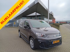 Fiat Doblò - 1.5D 100pk L1 1000kg, Airco, PDC, Camera, Trekhaak incl. 12 mnd BOVAG-garantie 3-zitplaats