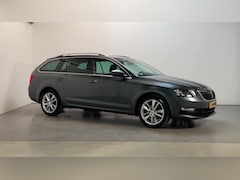 Skoda Octavia Combi - 1.5 TSI 150pk DSG Greentech Business Edition Leder-Stof Stoelverwarming Navigatie