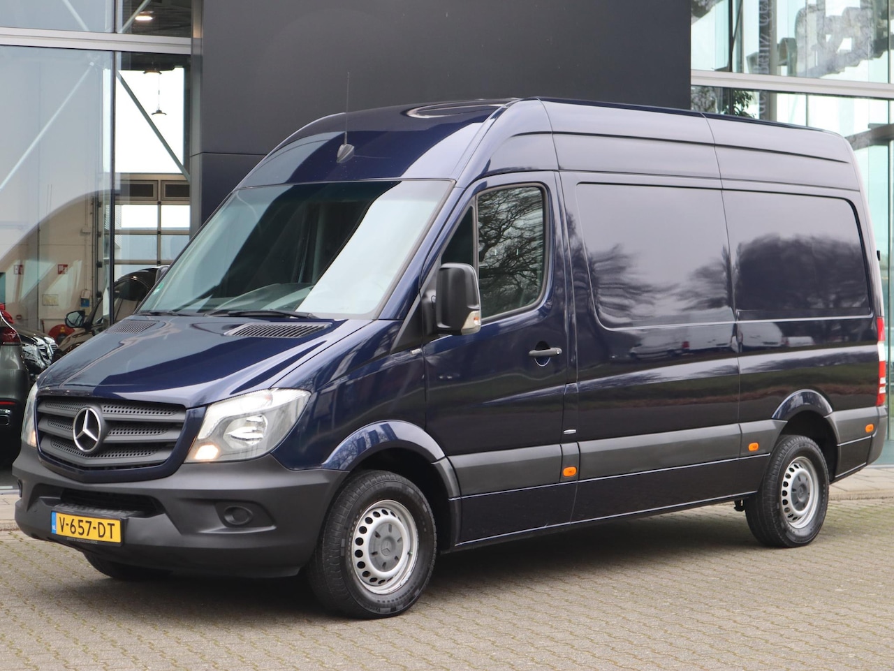 Mercedes-Benz Sprinter - 316 CDI L2H2 AUT. 3.5T TREKHAAK Mercedes-Benz Sprinter 516 2.2 CDI 366 DC - AutoWereld.nl