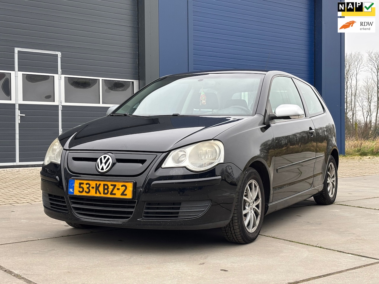 Volkswagen Polo - 1.4 TDI Trendline BlueMotion | Airco + Cruise control | - AutoWereld.nl