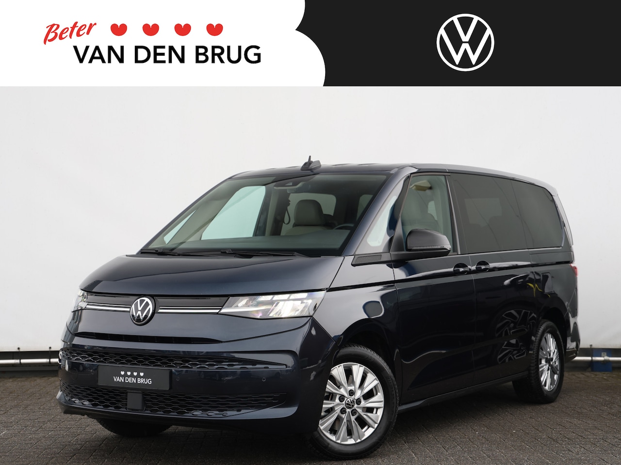 Volkswagen Multivan - Life L2 1.4 TSI 218 PK DSG eHybrid 7-Persoons | LED | Leder | Elektrische Schuifdeuren | T - AutoWereld.nl