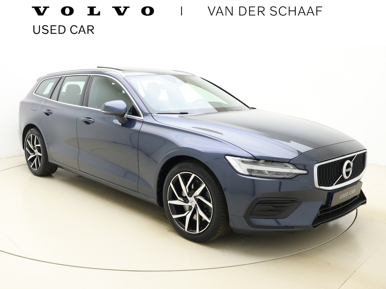 Volvo V60 - T5 252PK / Panorama dak / Stand kachel / Elektr. stoelen / Lederen bekleding / H&K / Stoel - AutoWereld.nl