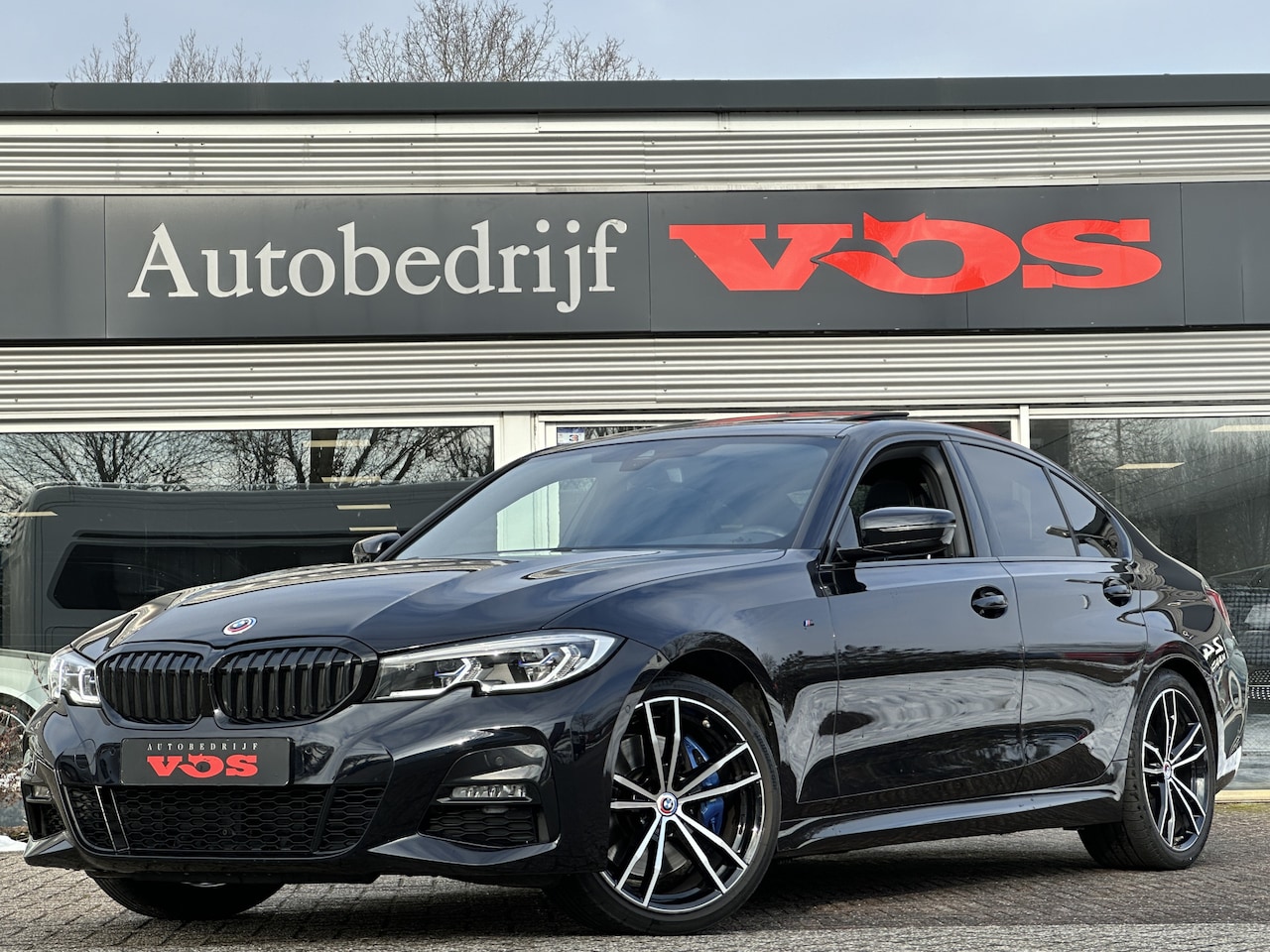 BMW 3-serie - 330i M-Sport | Laser | Glasdak | H&K | Memory | 258 pk - AutoWereld.nl