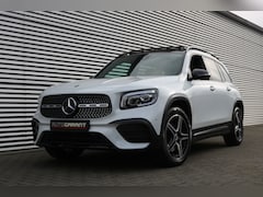 Mercedes-Benz GLB - 200 AMG Pakket AMG NightPakket (Panoramadak Sportleder 360Camera M-Bux Full-Led PrivacyGla