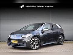 Volkswagen ID.3 - First Plus 58 kWh / Stoelverwarming / Navigatie / Camera / Matrix LED Koplampen