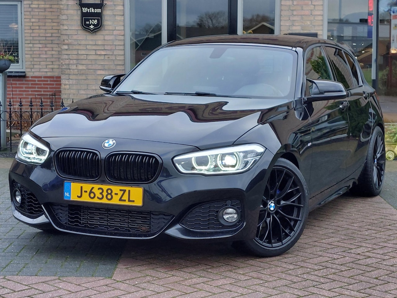 BMW 1-serie - 118i Centennial High Executive | M-Sport pakket | 100% onderhouden - AutoWereld.nl