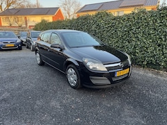 Opel Astra - 1.6 Elegance | Autom. Airco | Cruise Control | Elekt. Ramen | APK tot 01-09-2025