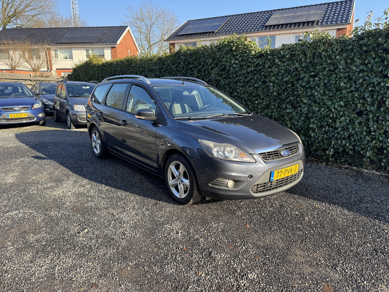 Ford Focus Wagon - 1.6 Comfort | Airco | Cruise Control | Elekt. Ramen | LMV | Trekhaak | Nieuwe APK - AutoWereld.nl