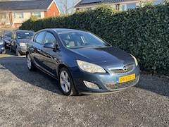 Opel Astra - 1.4 Edition | Navi | Airco | Cruise Control | LMV | PDC | Nieuwe APK