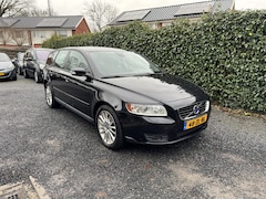 Volvo V50 - 1.8 Edition II | Leer | Autom. Airco | Cruise Control | PDC | Elekt. Ramen | 17" LMV | APK