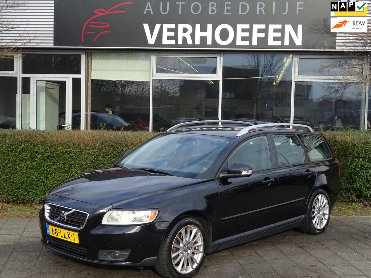 Volvo V50 - 1.6D S/S Sport - NAVI - CRUISE / CLIMATE CONTR - ELEK STOELEN INCL GEHEUGEN ! - AutoWereld.nl