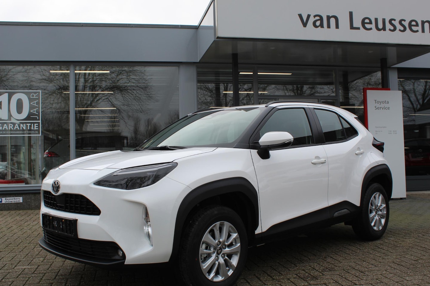 Toyota Yaris Cross - 1.5 HYBRID 115 - AutoWereld.nl