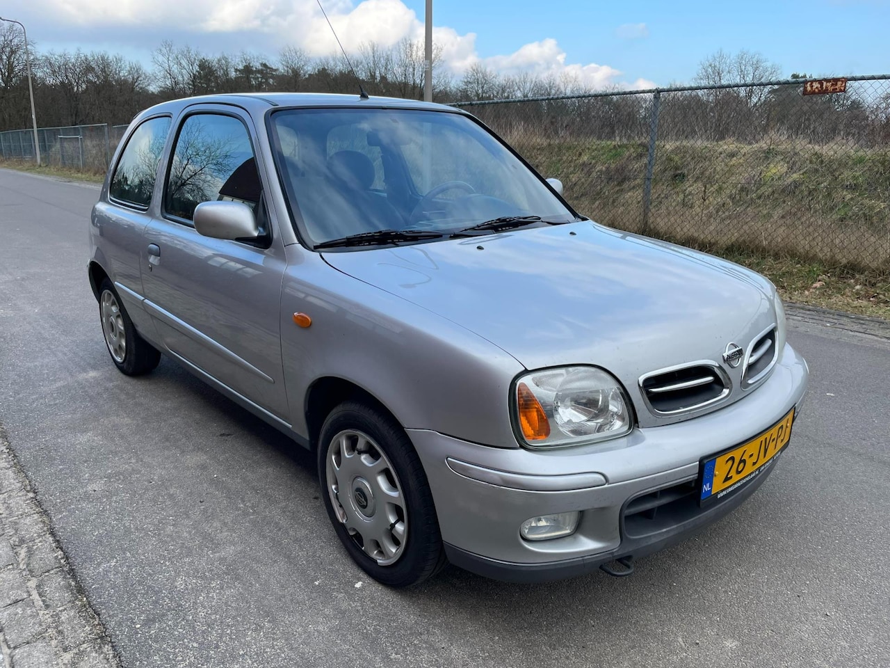 Nissan Micra - 1.4 Clair CVT 80.000km N.a.p. Automaat Airco - AutoWereld.nl