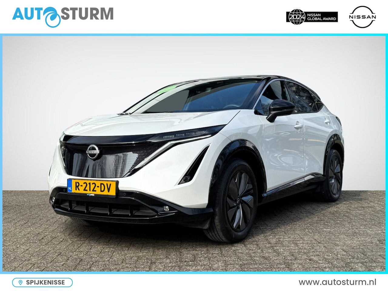 Nissan Ariya - Evolve 66 kWh | Two-Tone Lakkleur | Stuur- + Stoelverwarming | 360° Camera | Apple Carplay - AutoWereld.nl