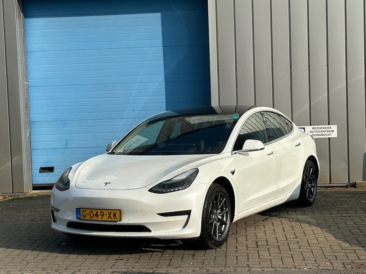 Tesla Model 3 - Long Range RWD Long Range AWD 75 kWh SOH 88% - AutoWereld.nl