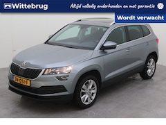 Skoda Karoq - 1.5 TSI ACT Ambition Business /DSG/ Metallic/ NAVI / APP.Connect / 17LMV / CAMERA / PANODA