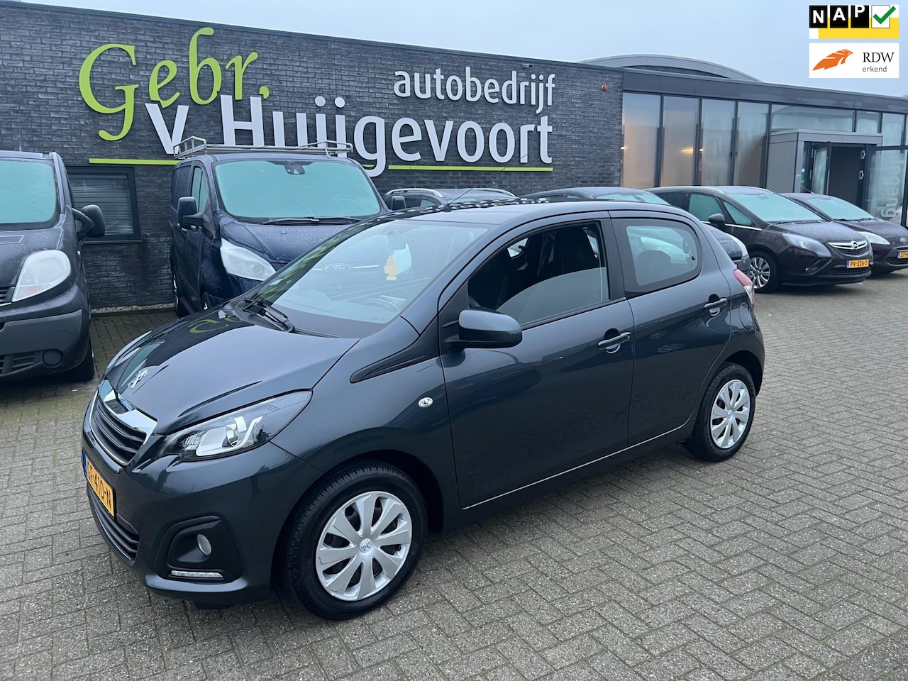 Peugeot 108 - 1.0 e-VTi Active AIRCO-NAVIGATIE - AutoWereld.nl