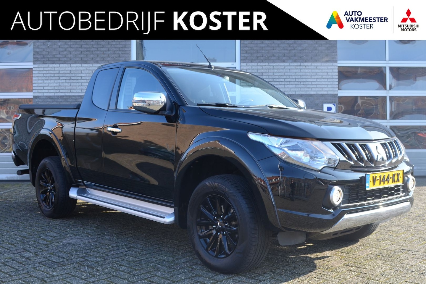 Mitsubishi L 200 - 2.4 DI-D 181pk Club Cab 4WD Intense (EURO6,NL AUTO) - AutoWereld.nl