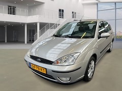 Ford Focus - 1.6-16V Futura/ LAAG KM