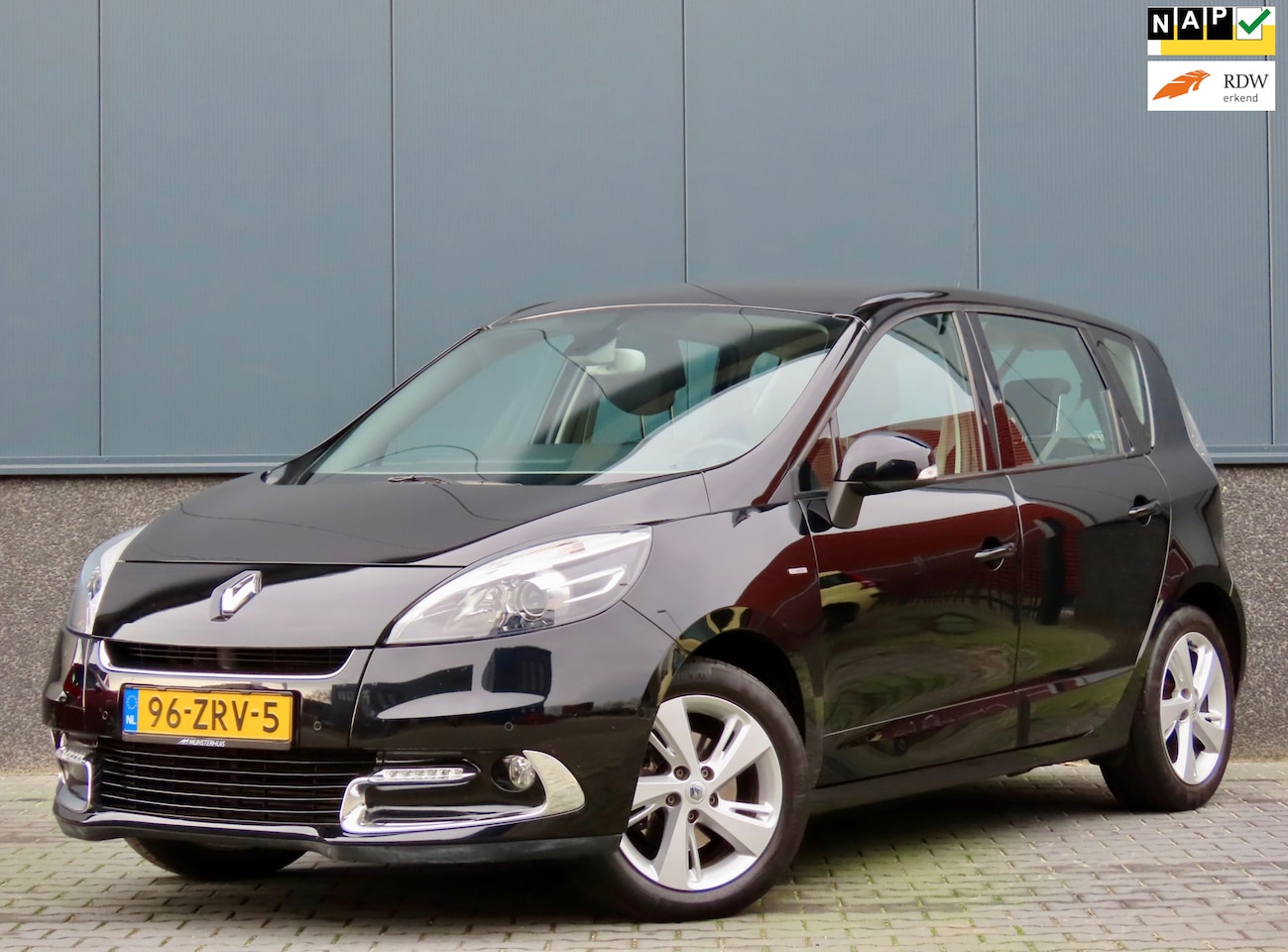 Renault Scénic - 1.2 TCe Bose Clima | Navi | NAP - AutoWereld.nl