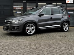 Volkswagen Tiguan - 2.0 TSI Sport&Style 4Motion R line, Pano, Automaat,