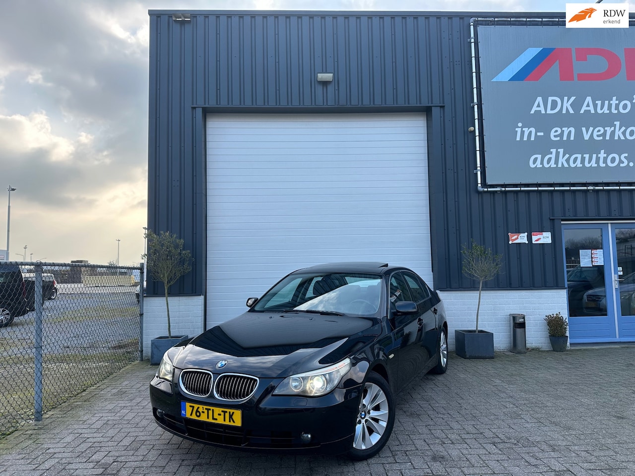 BMW 5-serie - 525i Executive VOL OPTIES/1e EIGENAAR/DEALER ONDERHOUDEN - AutoWereld.nl