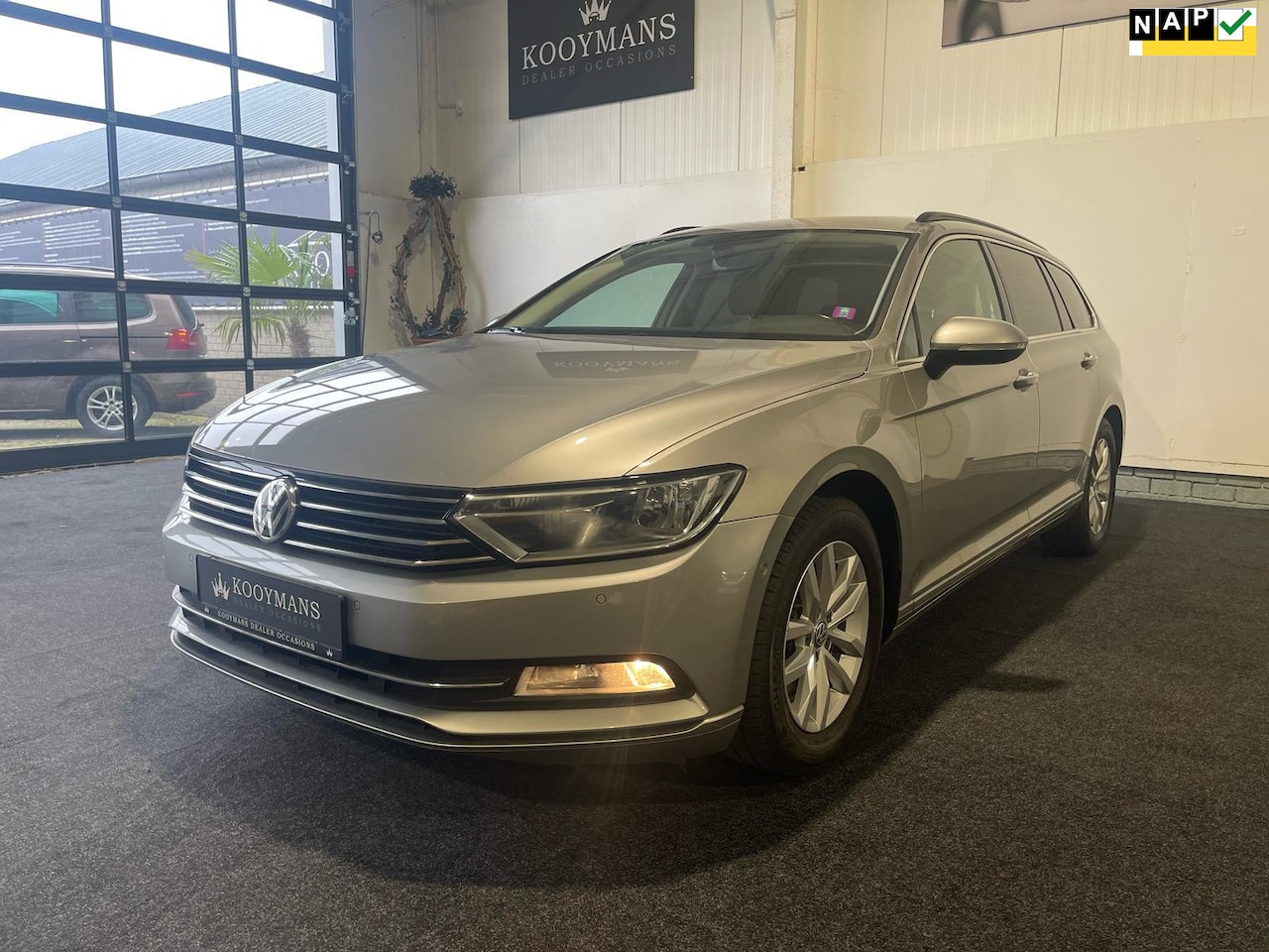 Volkswagen Passat Variant - 1.4 TSI ACT Highline Business R Digital Dasch, Cruise/ Climate control Elect achterklep, N - AutoWereld.nl