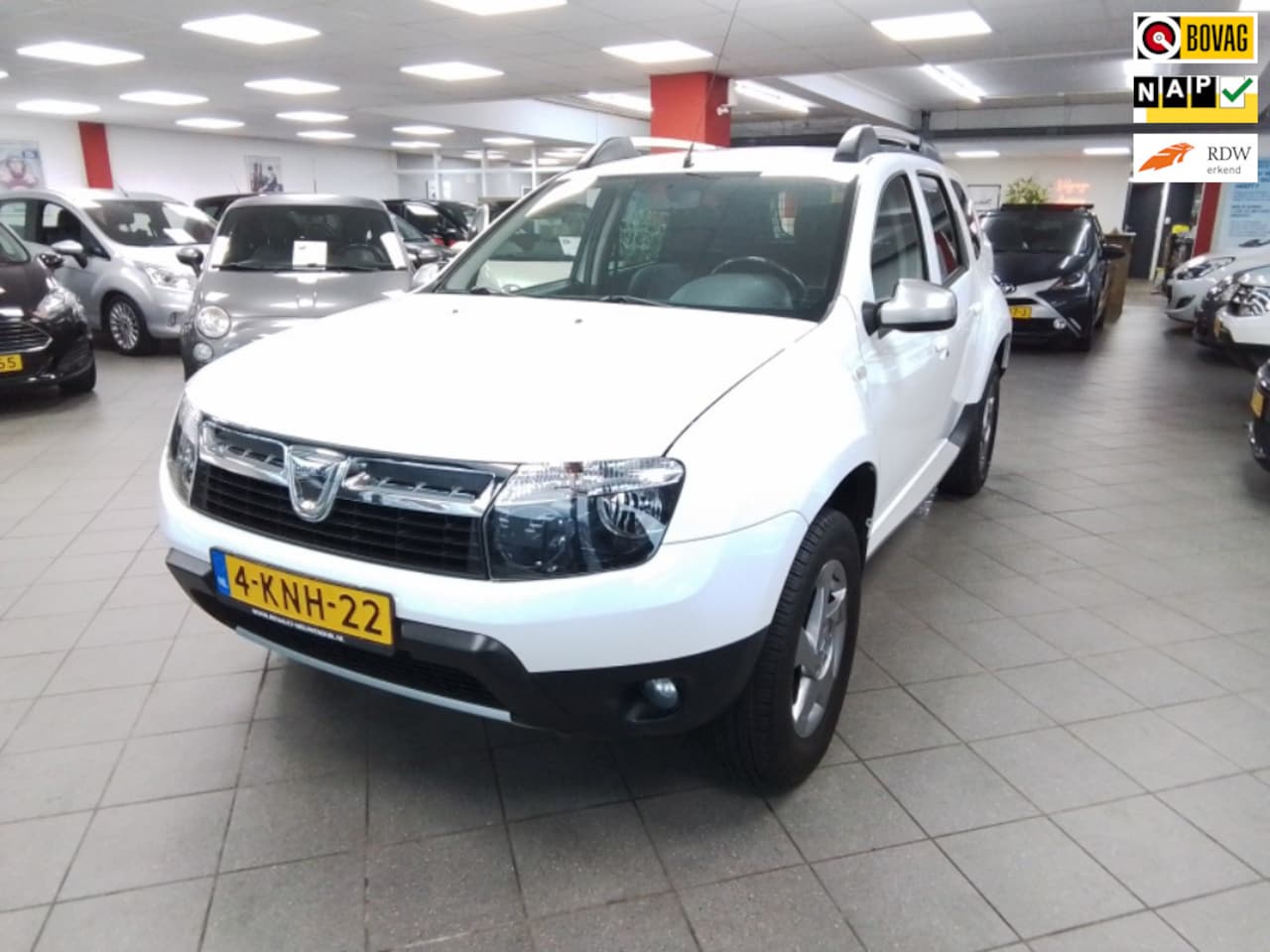 Dacia Duster - 1.6 Lauréate 2wd 1.6 Lauréate 2wd - AutoWereld.nl