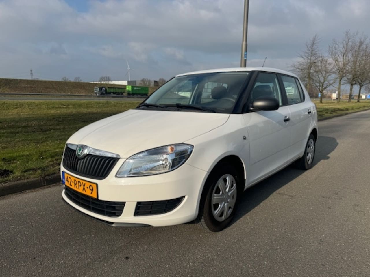 Skoda Fabia - 1.2-12V Go AIRCO 59000KM!! - AutoWereld.nl