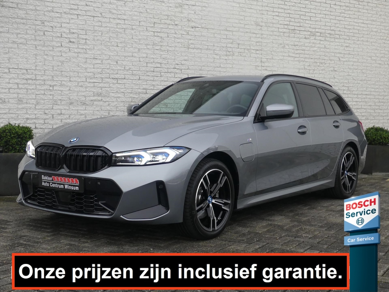 BMW 3-serie Touring - 330e M-SPORT 292PK CAMERA/ADAP.CRUISE/ELEK.A-KLEP/STOELVERW. - AutoWereld.nl