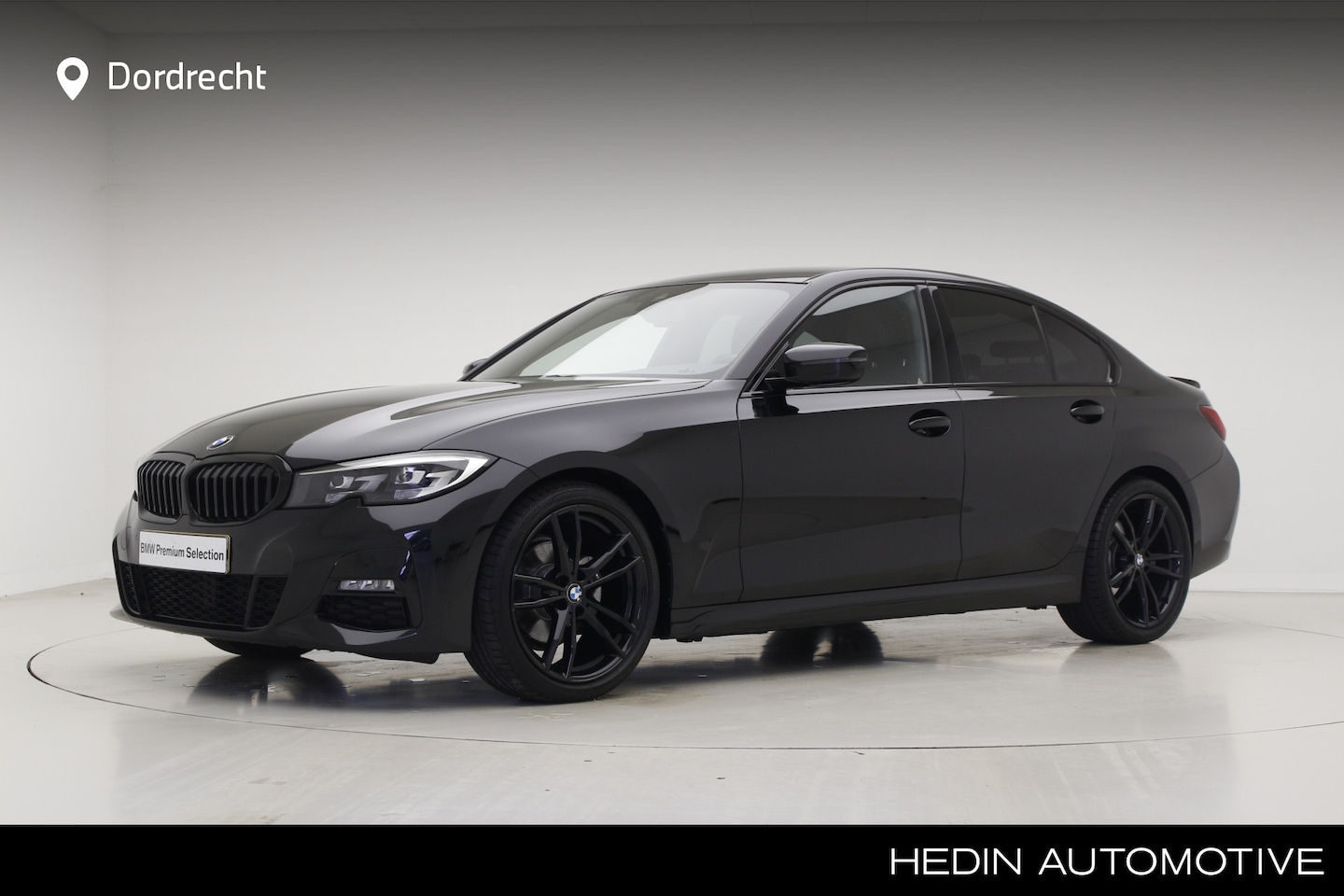 BMW 3-serie - 320i M-Sport | 19" | Leder | Stoelverwarming | - AutoWereld.nl