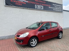 Renault Clio - 1.2-16V Special Line Airco