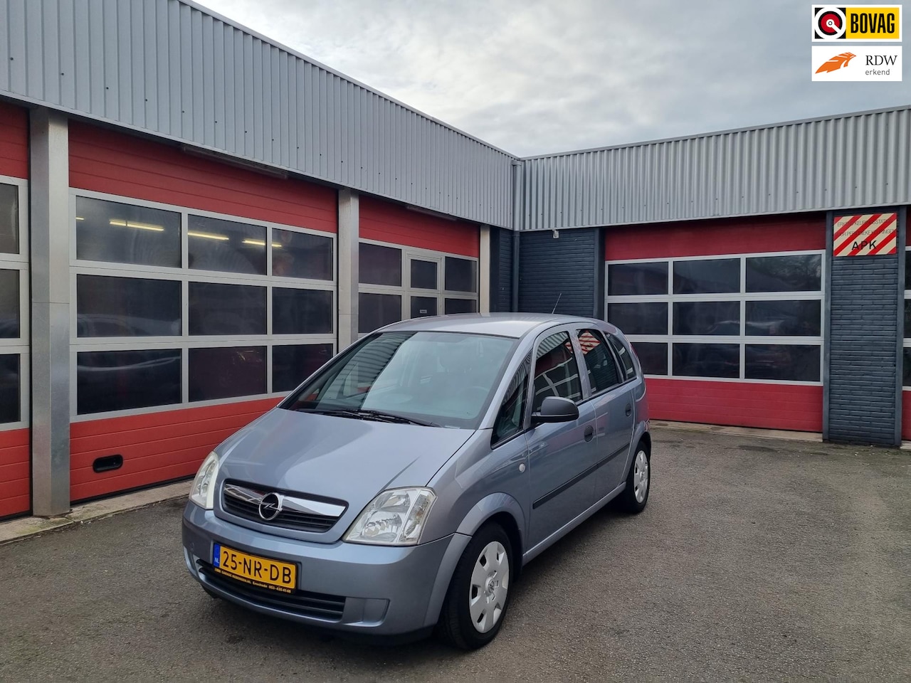 Opel Meriva - 1.6-16V Essentia Automaat - AutoWereld.nl