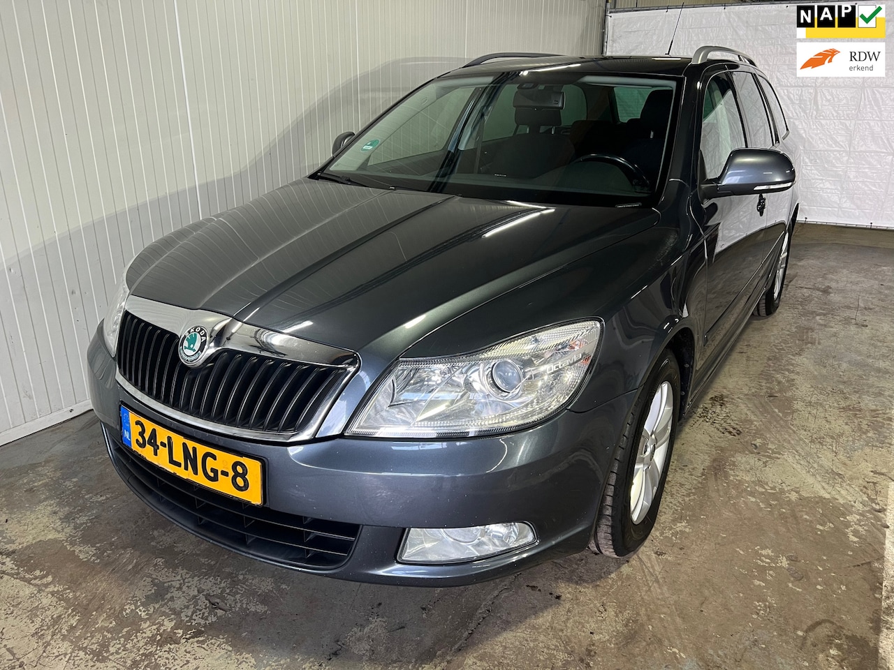 Skoda Octavia Combi - 1.6 TDI Greenline Businessline 1.6 TDI Greenline Business Line - AutoWereld.nl