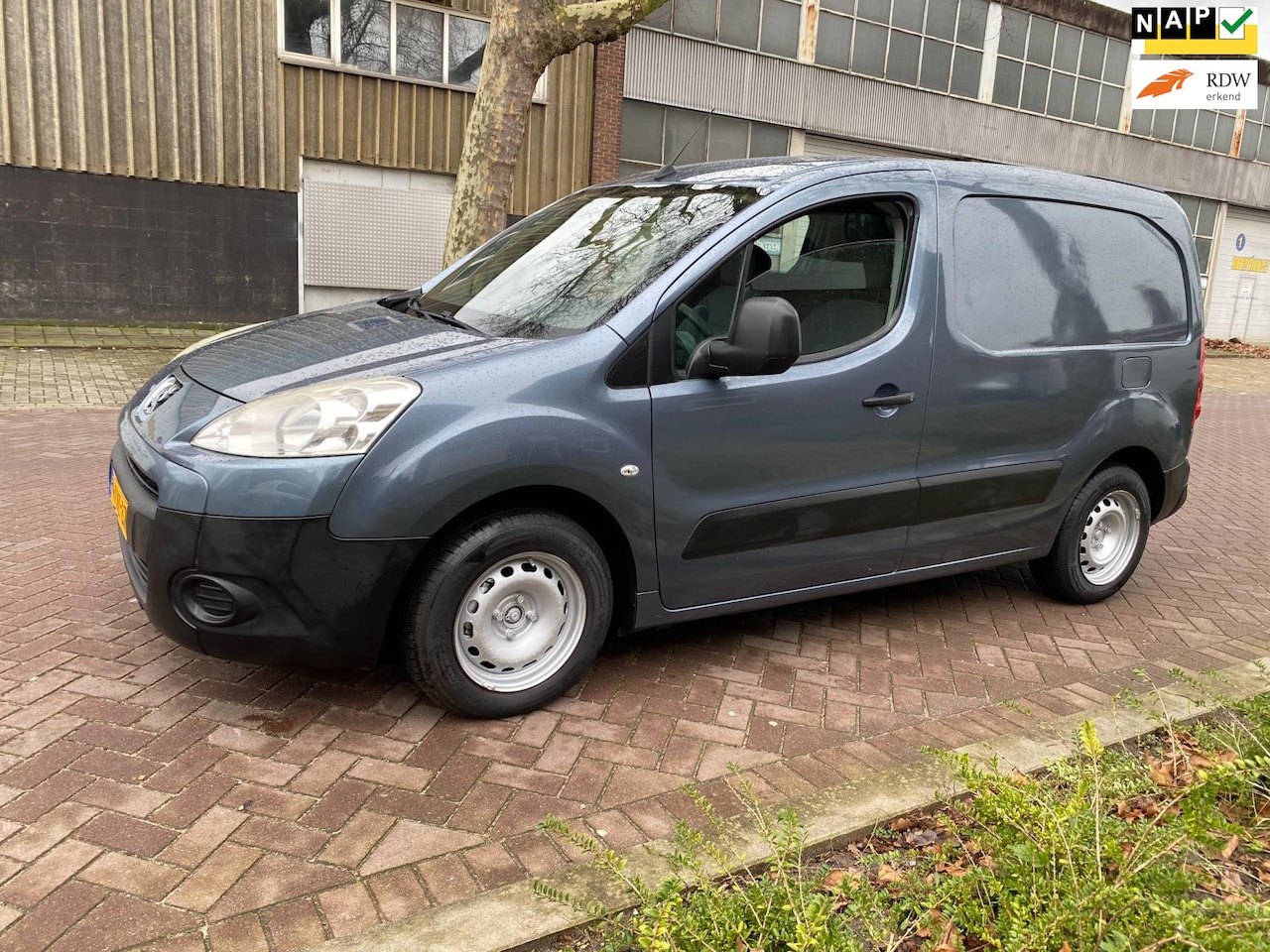 Peugeot Partner - 120 1.6 HDI * 2011 * Airco * Airbag * Elektrische Ramen * Stuurbekrachtiging * Zijdeur * A - AutoWereld.nl