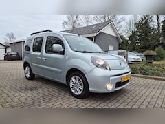 Renault Kangoo Family - 1.6-16V Privilège CLIMA-NAVI-BJ 2011