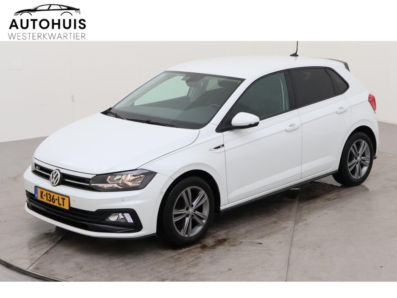 Volkswagen Polo - 1.0 TSI 95pk Highline Business R Navigatie Camera Active info Display Winterpakket - AutoWereld.nl