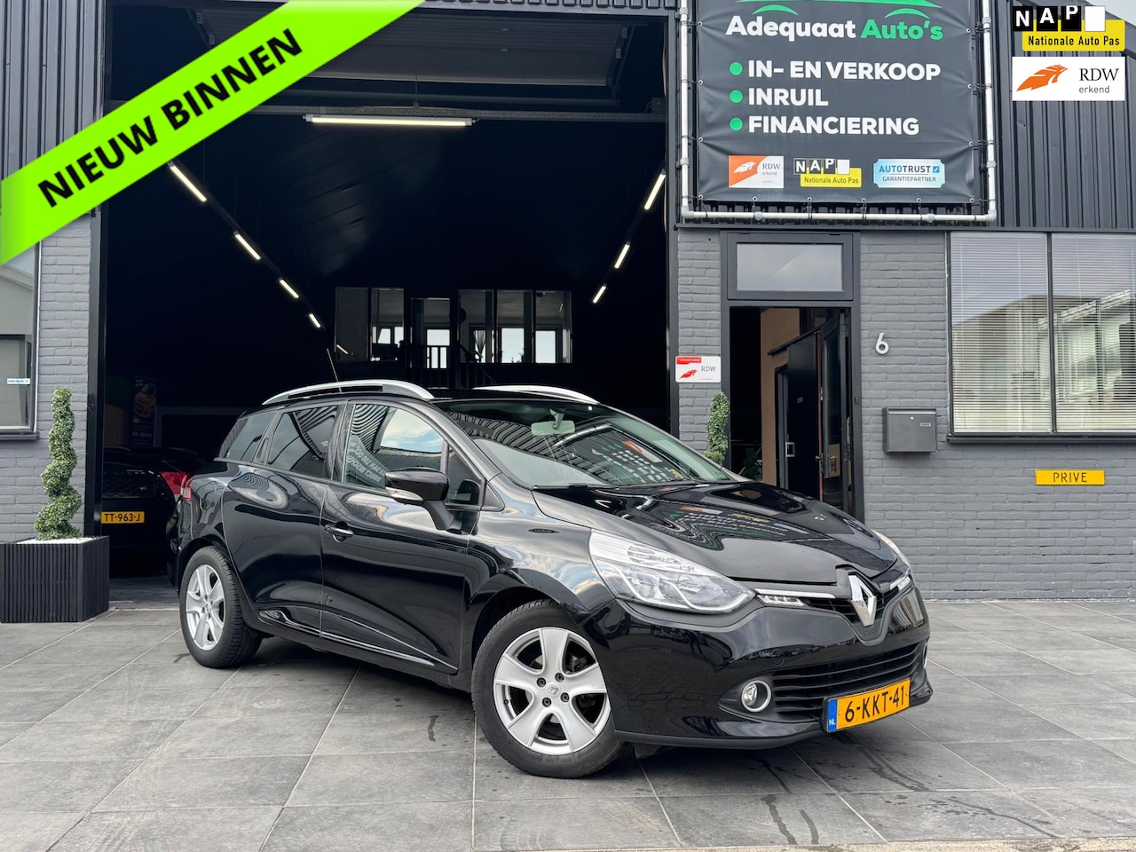 Renault Clio Estate - 0.9 TCe Dynamique | Trekhaak | Keyless - AutoWereld.nl