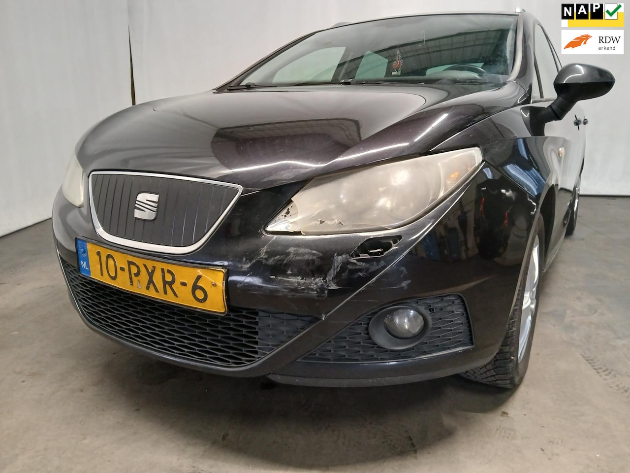 Seat Ibiza ST - 1.2 TDI Style Ecomotive - Leer - Front / Achter Schade - AutoWereld.nl