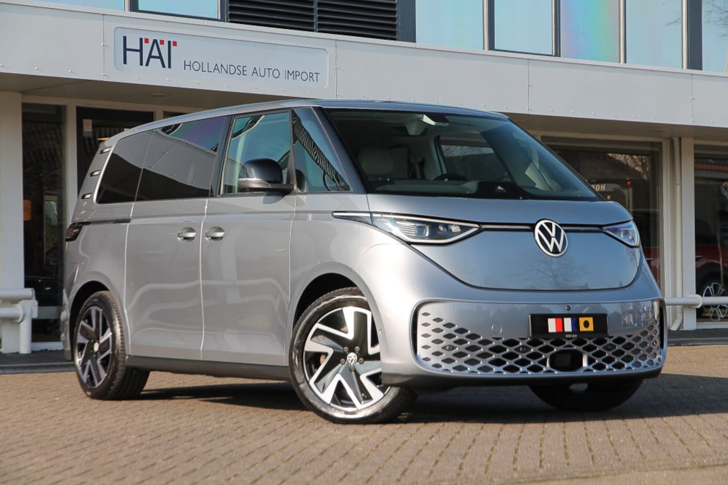 Volkswagen ID. Buzz - Pro 77kWh ACC I 20 inch I Electrische deuren I - AutoWereld.nl