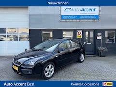 Ford Focus - 1.6-16V Futura