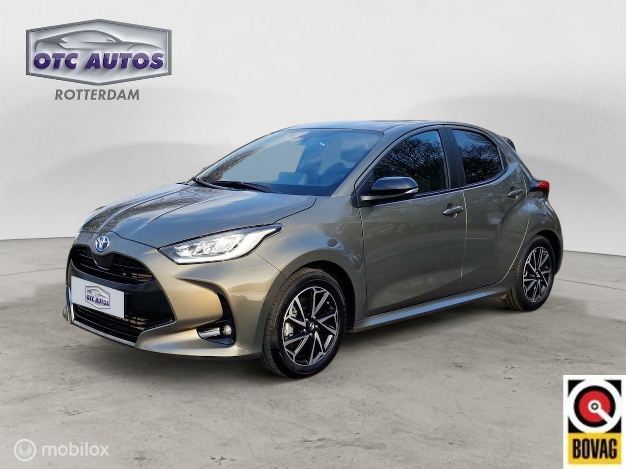 Toyota Yaris - 1.5 Hybride Style Edition Comfort Pack stuur-stoelverwarming Head up display (Demo) - AutoWereld.nl