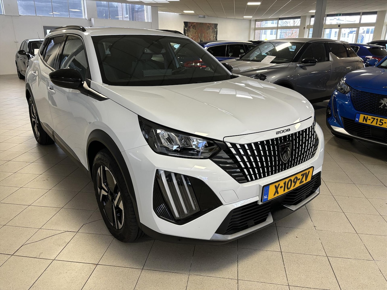 Peugeot 2008 - 1.2 PT130pk Allure EAT8 FACE LIFT - AutoWereld.nl