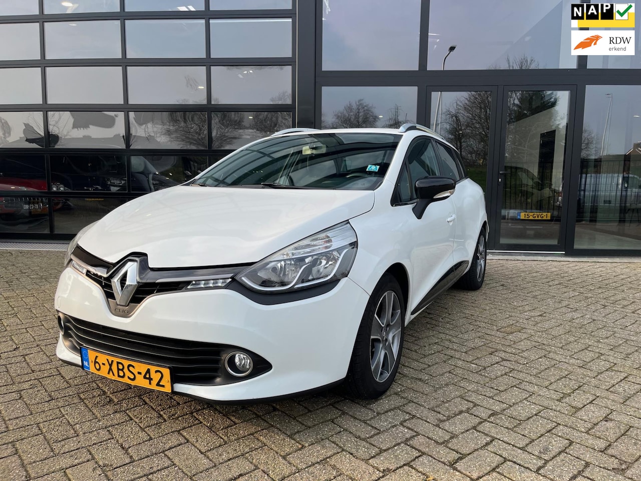 Renault Clio Estate - 0.9 TCe Night&Day , 1 eigenaar, Navi, Airco - AutoWereld.nl