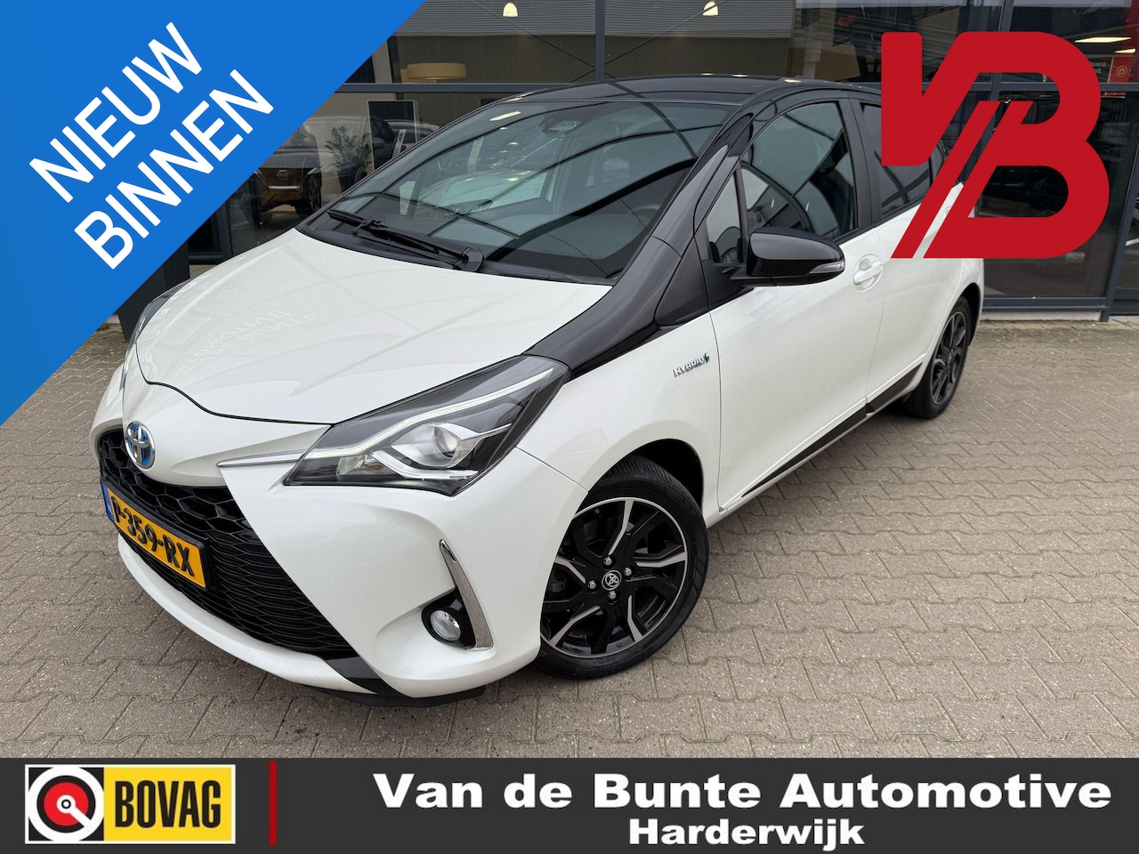 Toyota Yaris - 1.5 Hybrid Bi-Tone 1.5 Hybrid Bi-Tone - AutoWereld.nl