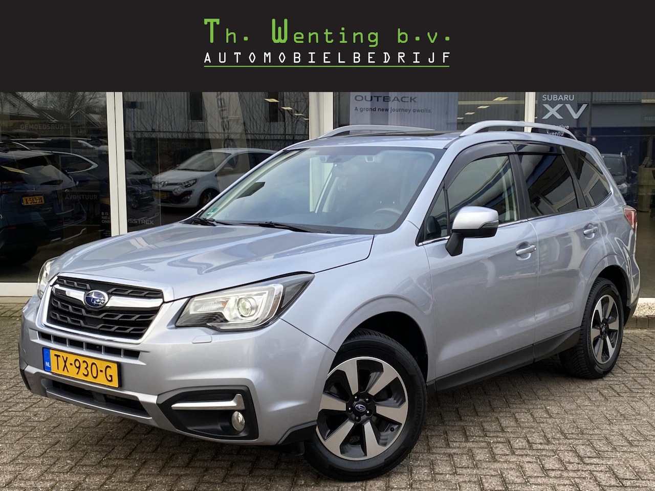 Subaru Forester - 2.0 Luxury | Adaptieve Cruise Control | Stoelverwarming | Panoramadak | Achteruitrijcamera - AutoWereld.nl