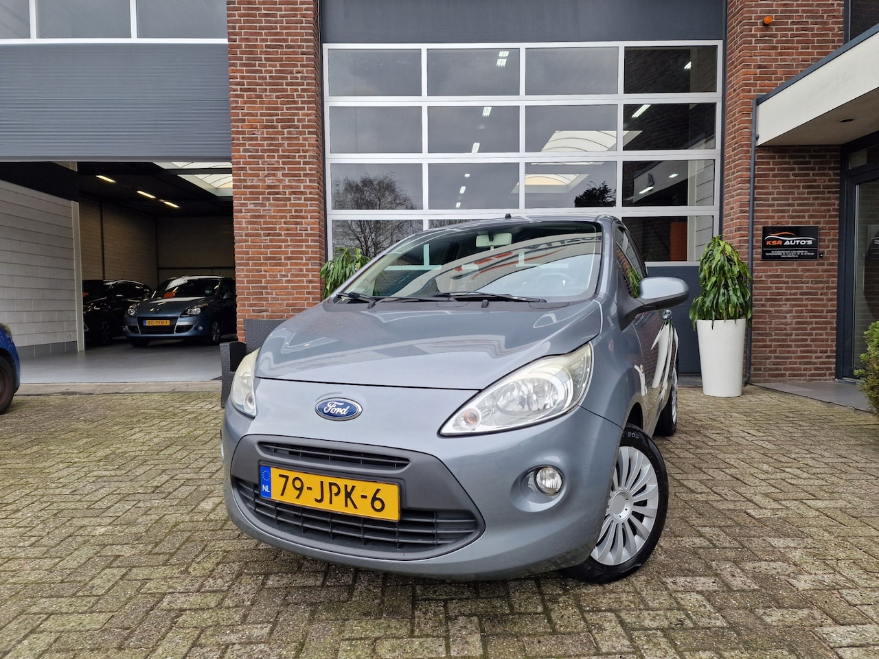 Ford Ka - 1.2 Titanium|Airco|Nap|Parkeer sensor - AutoWereld.nl