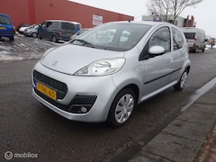 Peugeot 107 - 1.0 Envy